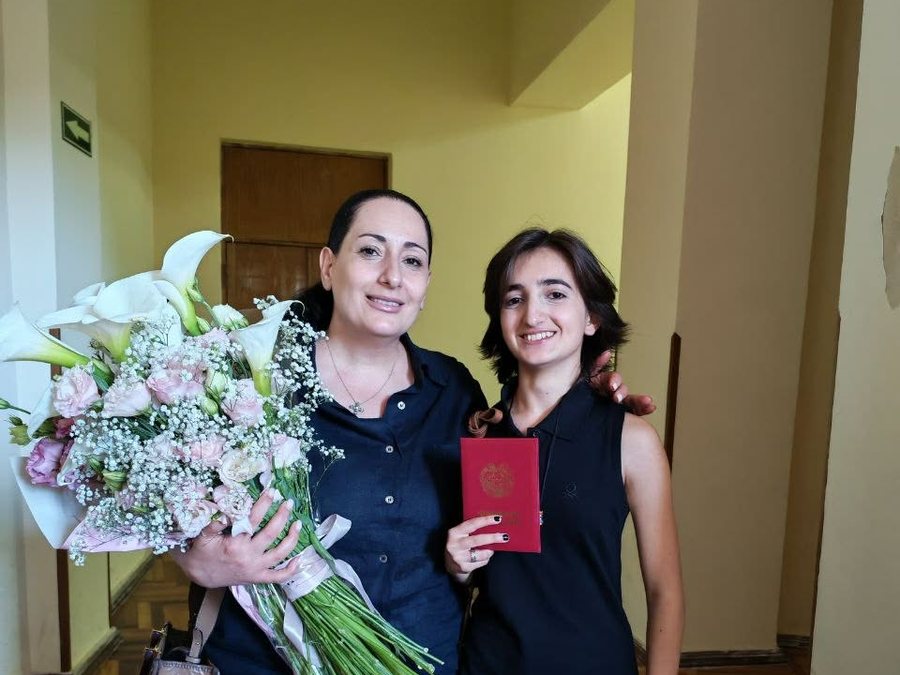 Մարի Պապյան